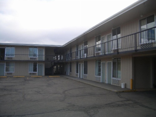 Laramie Valley Inn image 3